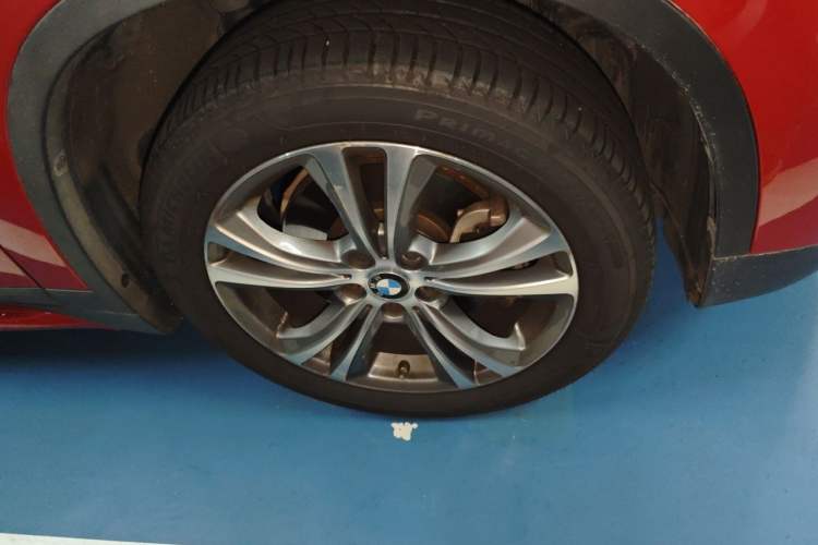 Used BMW X1 2018 xDrive20Li Luxury Edition Right Front Wheel Hub