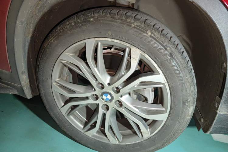Used BMW X1 2018 sDrive20Li Leading Model Right Front Wheel Hub