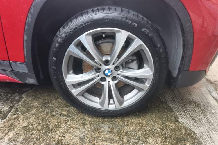 Used BMW X1 2018 sDrive18Li Luxury Model Right Front Wheel Hub