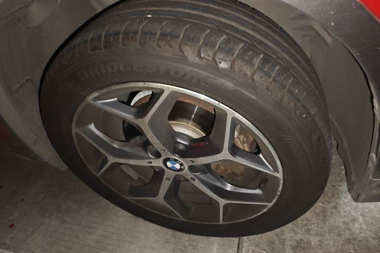 Used BMW X1 2018 sDrive18Li Luxury Model Right Front Wheel Hub