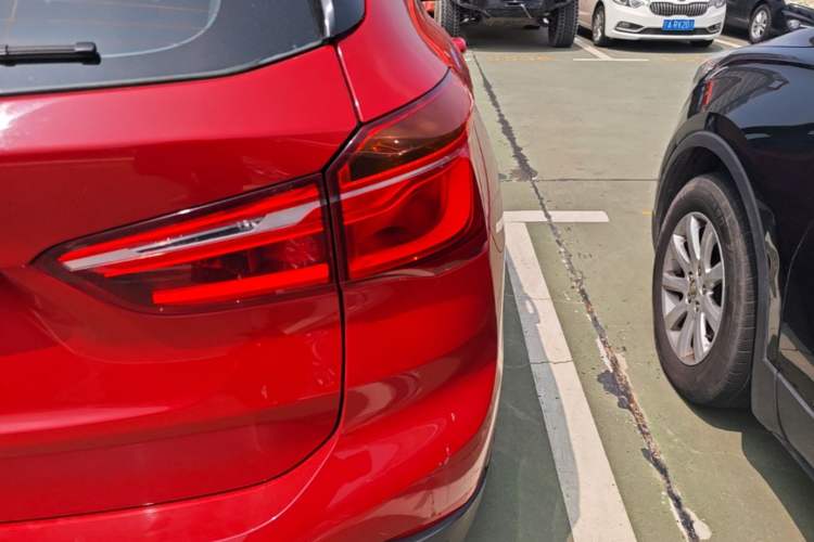 Used BMW X1 2018 sDrive18Li Fashion Model Right Rear Taillight