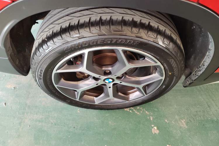 Used BMW X1 2018 xDrive20Li Luxury Edition Right Rear Wheel Hub