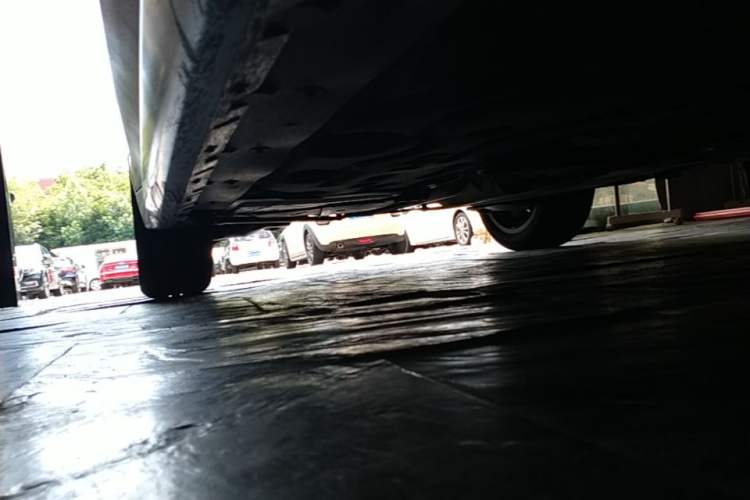 Used BMW X1 2018 sDrive18Li Luxury Model Right Side Sill
