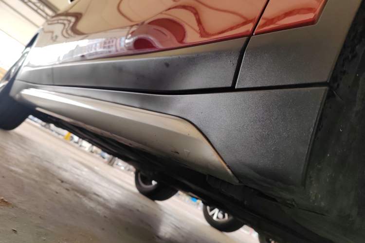 Used BMW X1 2018 xDrive20Li Luxury Edition Right Side Sill