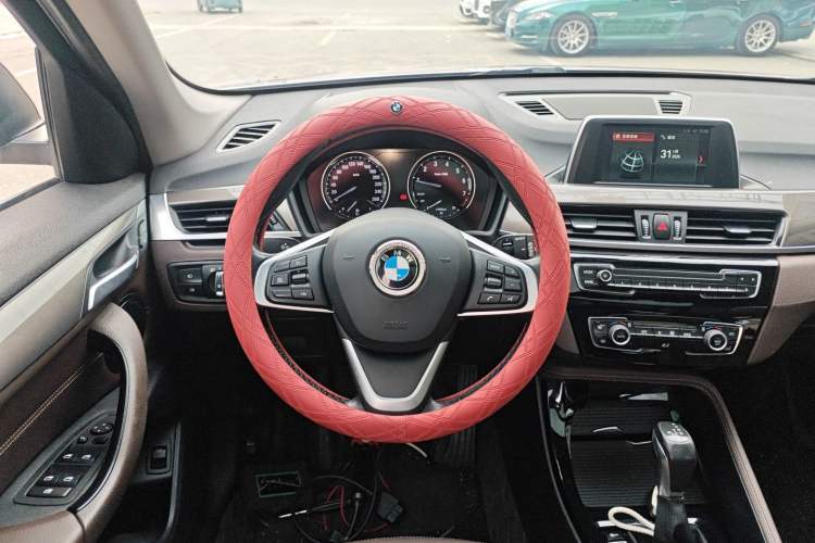 Used BMW X1 2018 sDrive18Li Luxury Model Steering Wheel