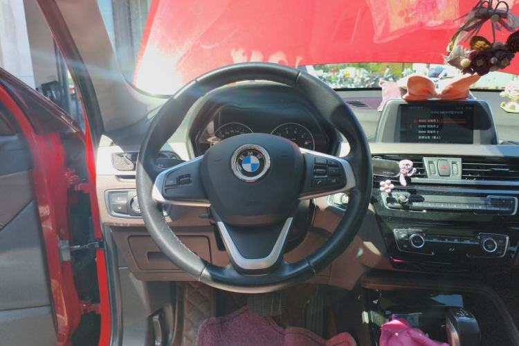 Used BMW X1 2018 sDrive18Li Luxury Model Steering Wheel