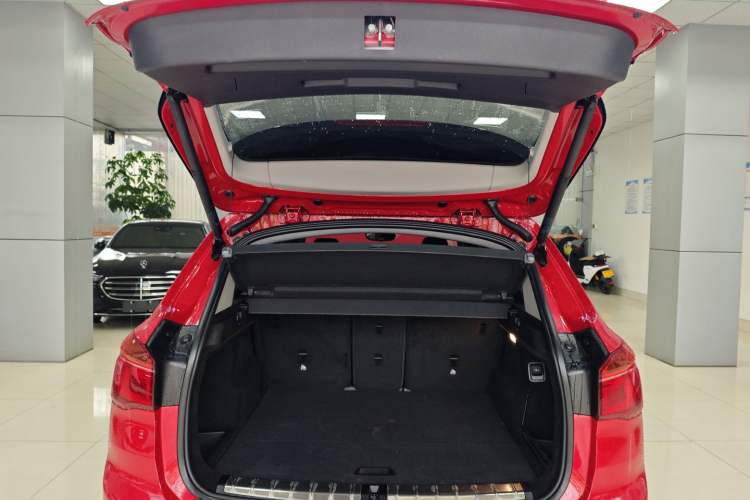 Used BMW X1 2018 sDrive18Li Fashion Model Trunk