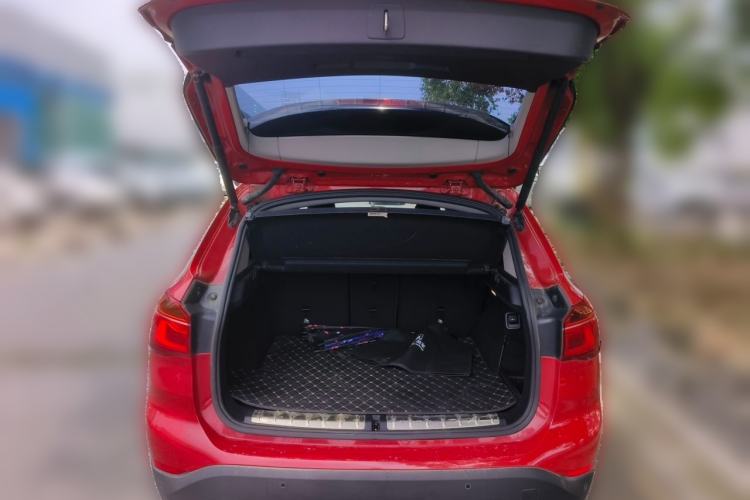 Used BMW X1 2018 sDrive18Li Fashion Model Trunk