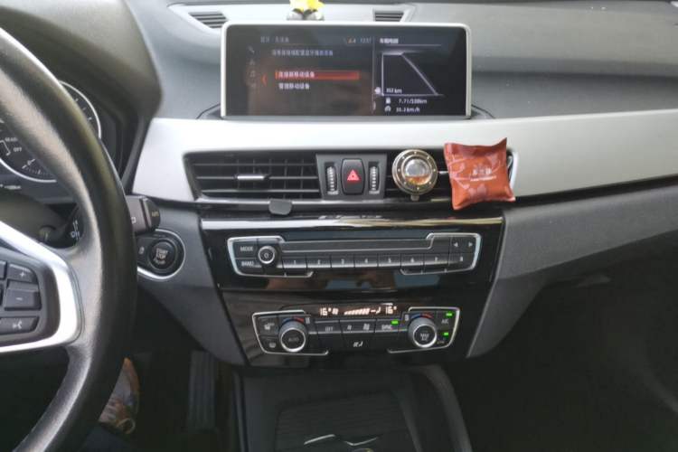 Used BMW X1 2018 sDrive18Li Fashion Model Audio And AC Panel