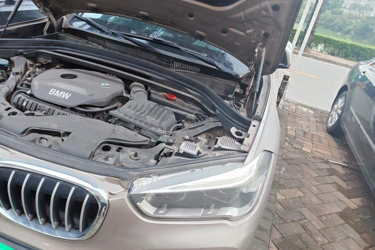 Used BMW X1 2018 sDrive20Li Leading Model Engine Bay Left