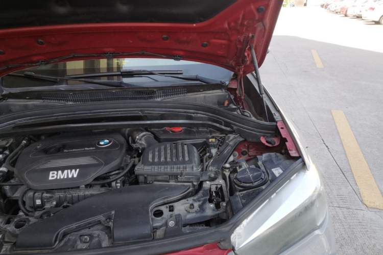 Used BMW X1 2018 sDrive18Li Fashion Model Engine Bay Left