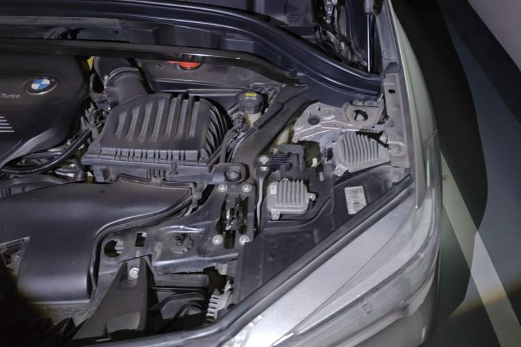 Used BMW X1 2018 sDrive20Li Leading Model Engine Bay Left