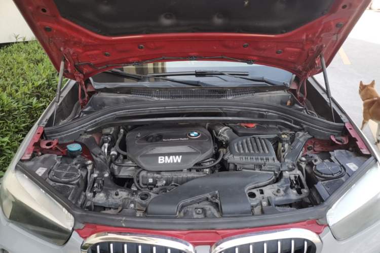 Used BMW X1 2018 sDrive18Li Fashion Model Engine Bay