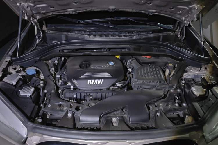 Used BMW X1 2018 sDrive20Li Leading Model Engine Bay