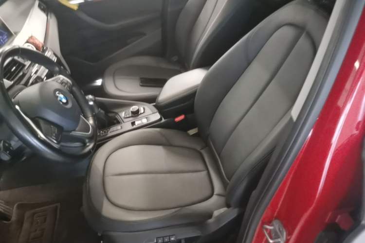 Used BMW X1 2018 sDrive18Li Fashion Model Left Front Seat