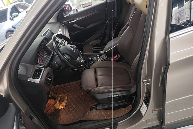 Used BMW X1 2018 xDrive20Li Luxury Edition Left Front Seat