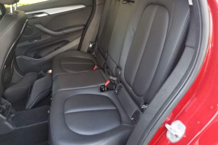 Used BMW X1 2018 sDrive18Li Fashion Model Left Rear Seat