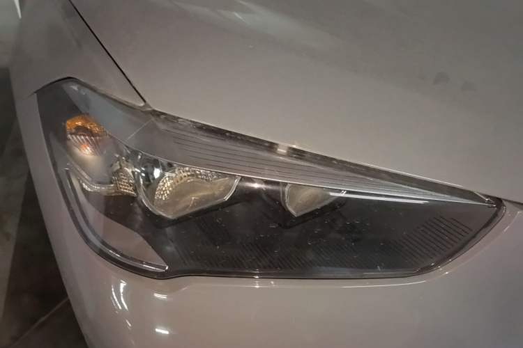 Used BMW X1 2018 sDrive18Li Fashion Model Right Front Headlight