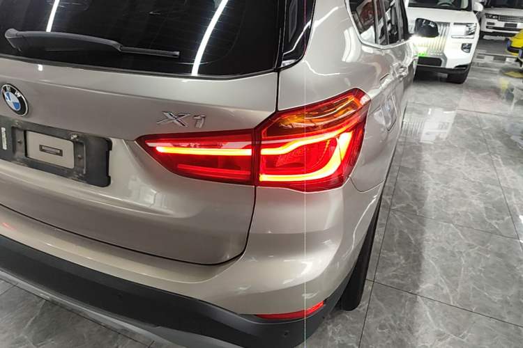 Used BMW X1 2018 xDrive20Li Luxury Edition Right Rear Taillight