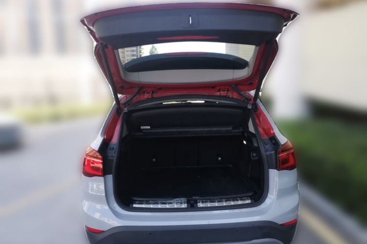 Used BMW X1 2018 sDrive18Li Fashion Model Trunk