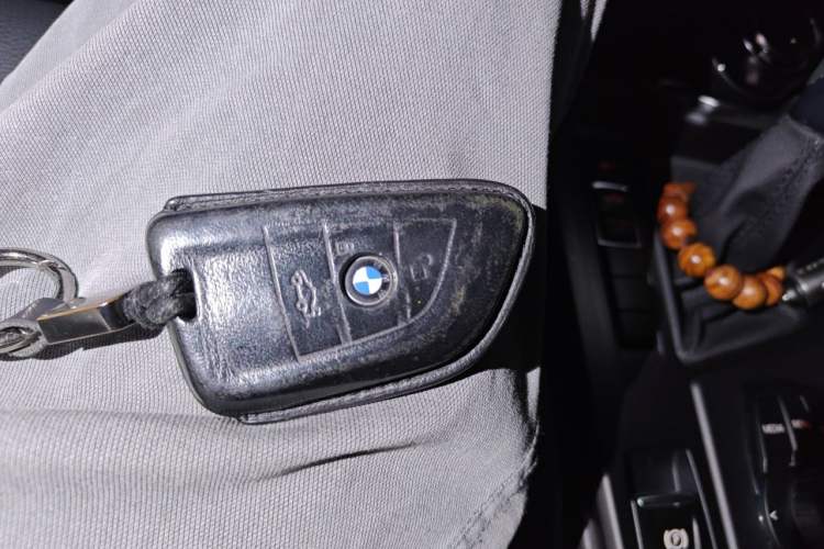 Used BMW X1 2018 sDrive20Li Leading Model Vehicle Key