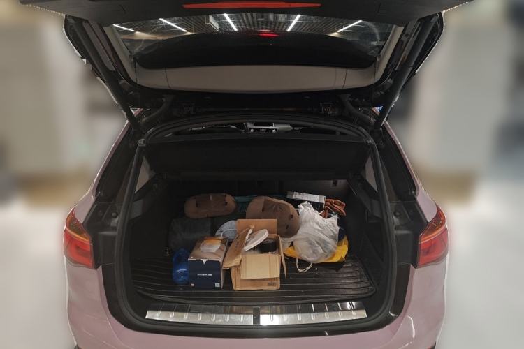 Used BMW X1 2018 xDrive20Li Luxury Edition Trunk