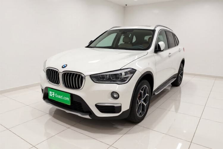 Used BMW X1 2018 sDrive18Li Luxury Model Guazi used car, China used car export, Used car for sale, Used cars, Cheapest cars for sale