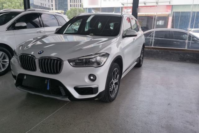 Ojetý BMW X1 2018 sDrive18Li Luxury Model