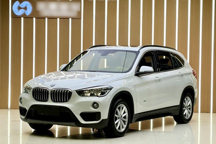 Używany BMW X1 2018 sDrive18Li Fashion Model Guazi used car, China used car export, Used car for sale, Used cars, Cheapest cars for sale