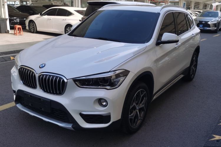 Used BMW X1 2018 sDrive18Li Luxury Model Guazi used car, China used car export, Used car for sale, Used cars, Cheapest cars for sale