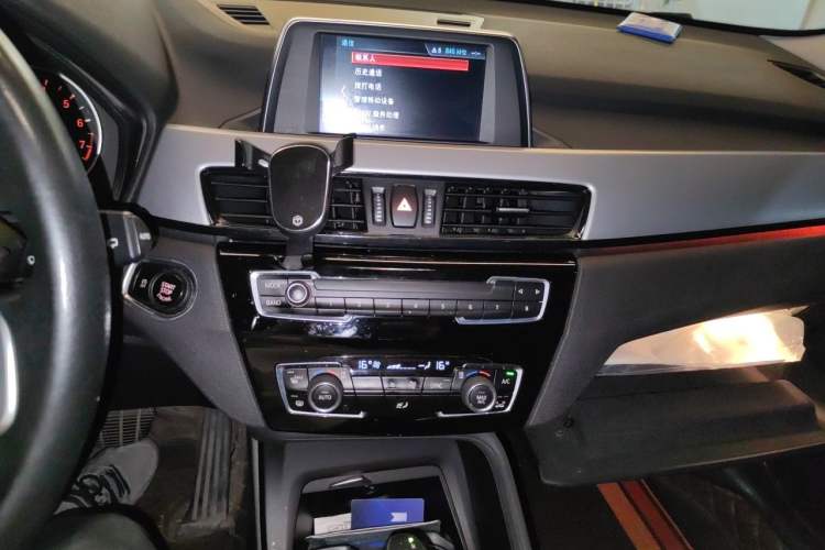 Used BMW X1 2018 sDrive20Li Leading Model Audio And AC Panel