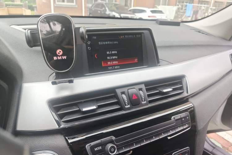 Used BMW X1 2018 sDrive20Li Leading Model Audio And AC Panel