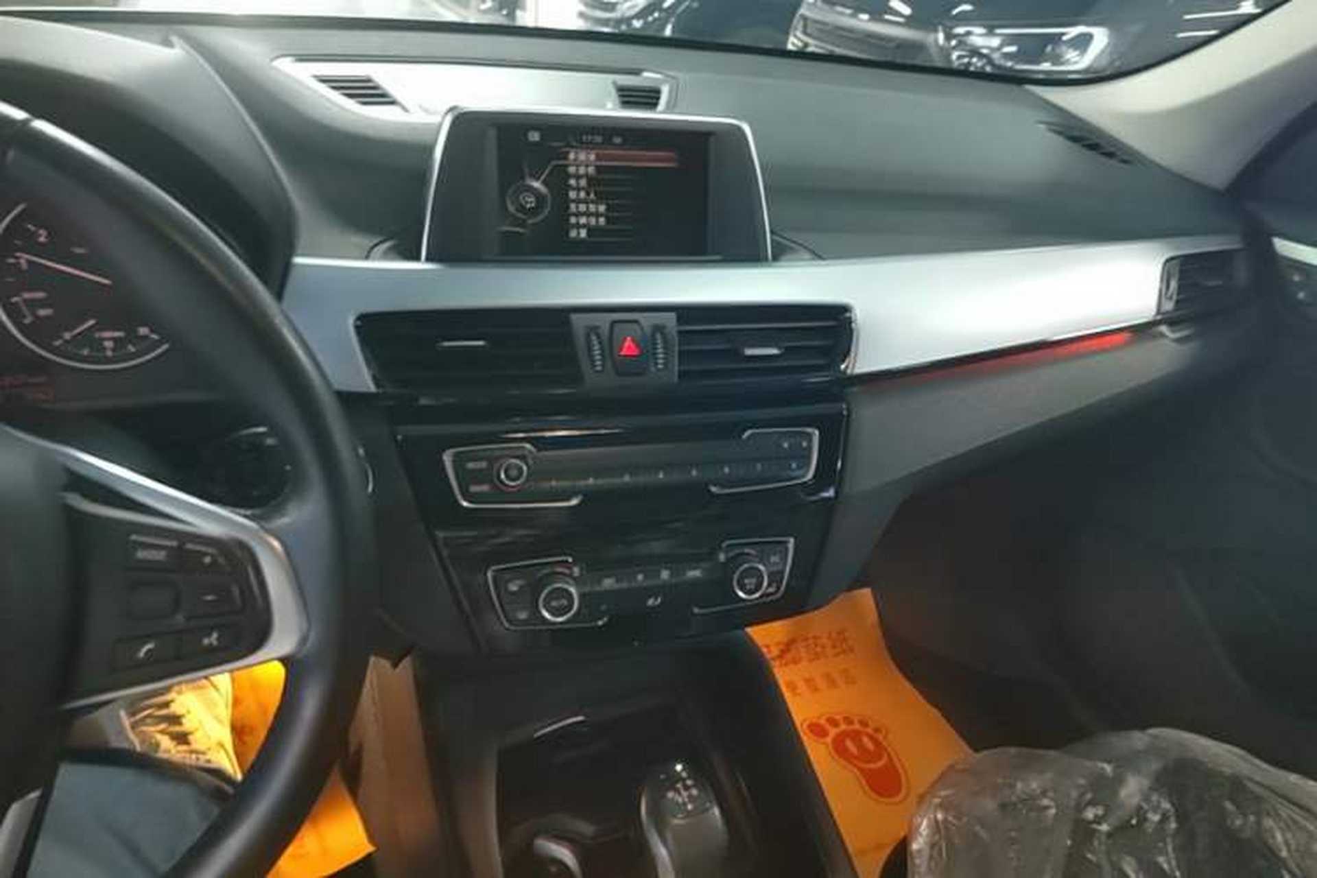 Used BMW X1 2018 sDrive20Li Leading Model Audio And AC Panel