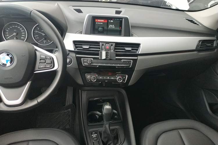 Used BMW X1 2018 sDrive20Li Leading Model Audio And AC Panel