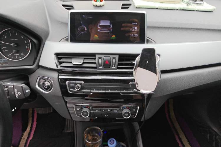 Used BMW X1 2018 sDrive18Li Fashion Model Audio And AC Panel