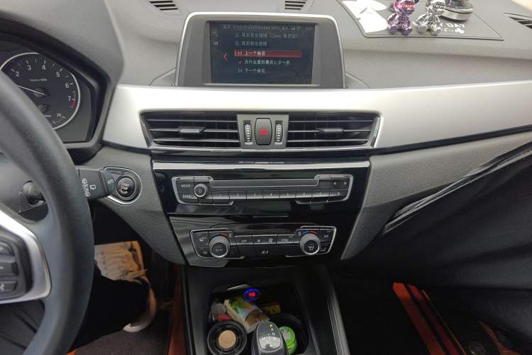 Used BMW X1 2018 sDrive18Li Fashion Model Audio And AC Panel