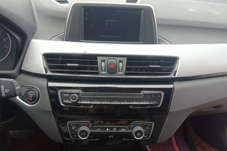 Used BMW X1 2018 sDrive20Li Leading Model Audio And AC Panel