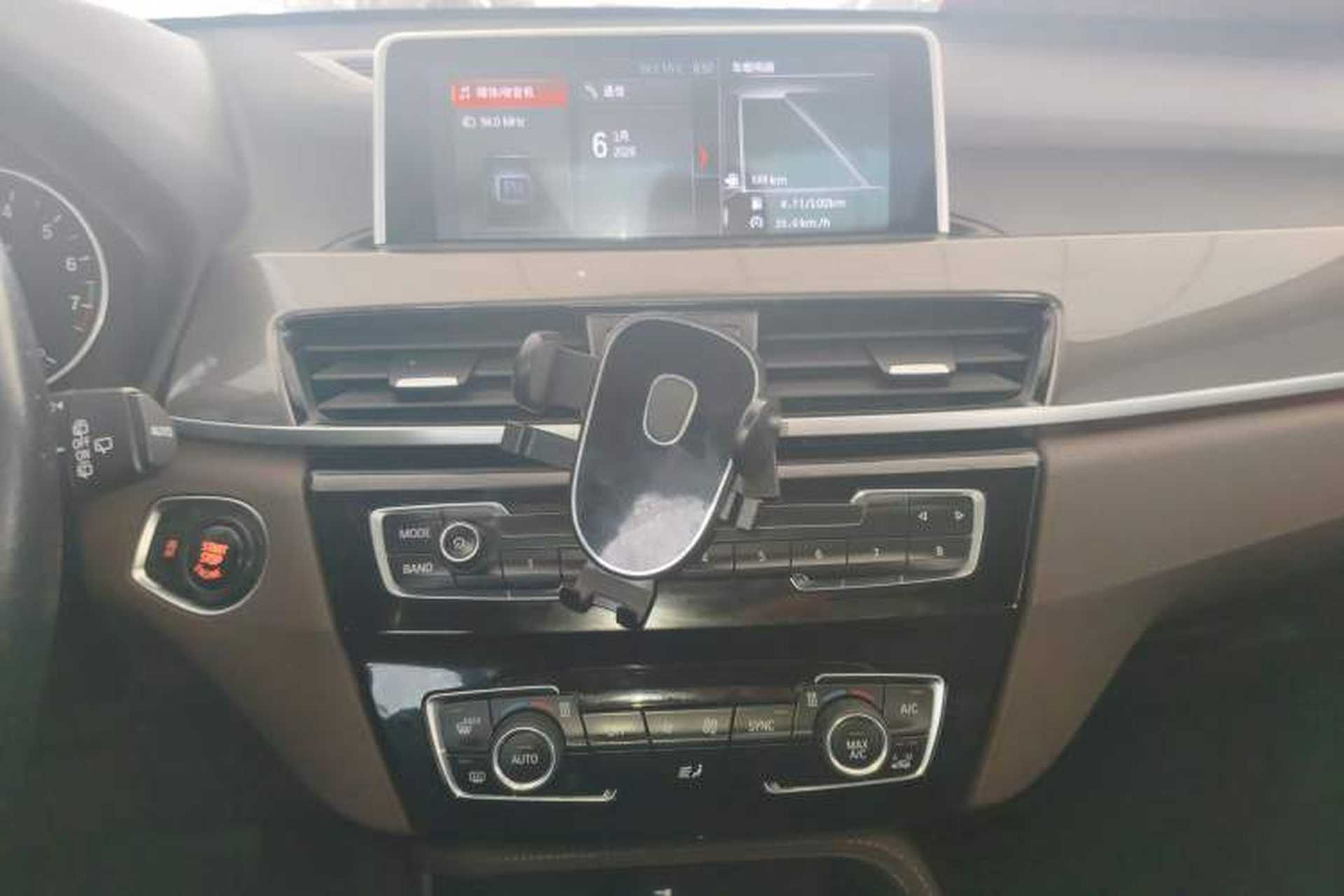 Used BMW X1 2018 sDrive18Li Luxury Model Audio And AC Panel