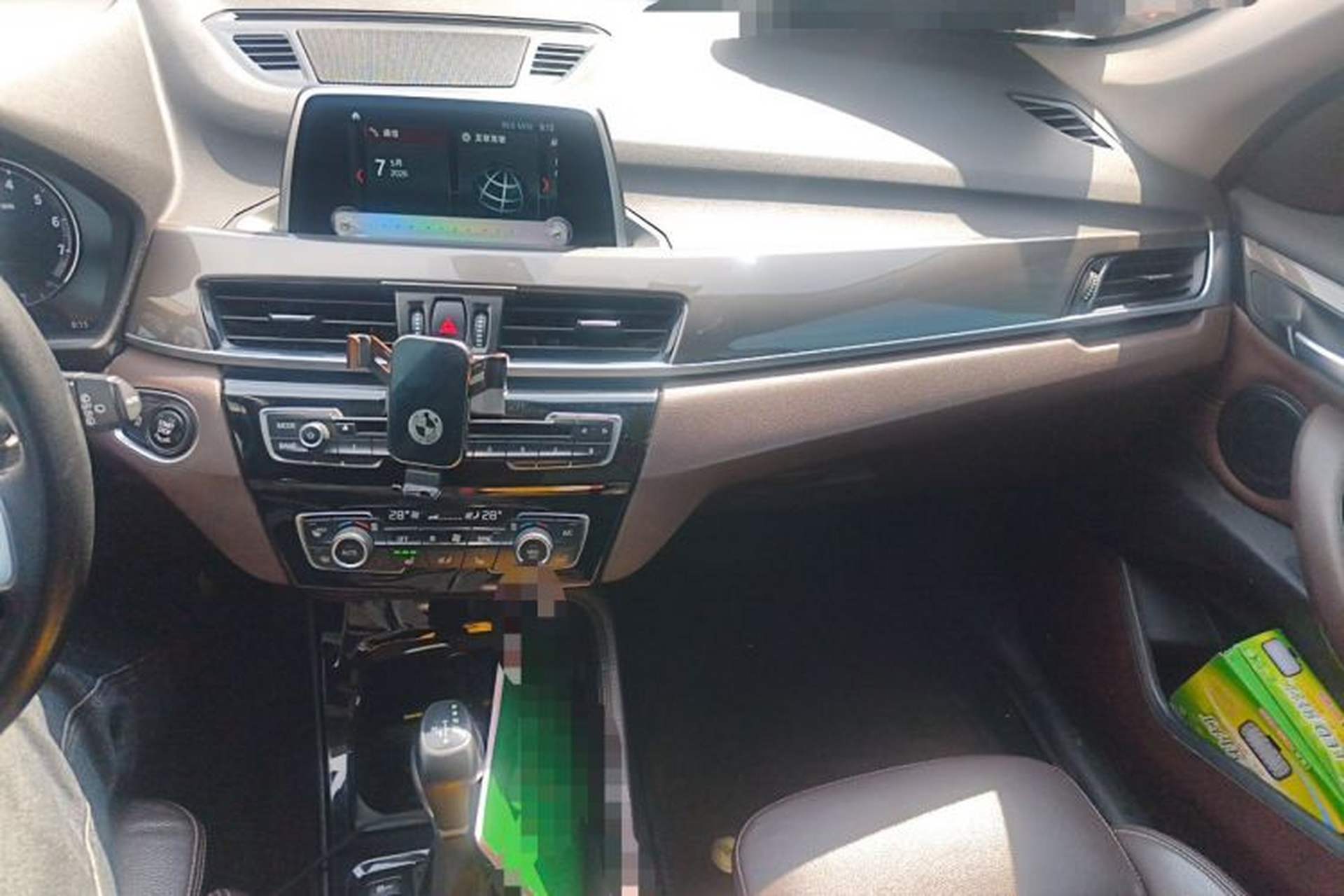 Used BMW X1 2018 xDrive20Li Luxury Edition Audio And AC Panel