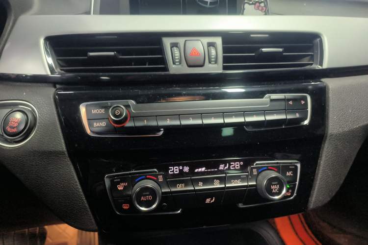 Used BMW X1 2018 sDrive18Li Fashion Model Audio And AC Panel