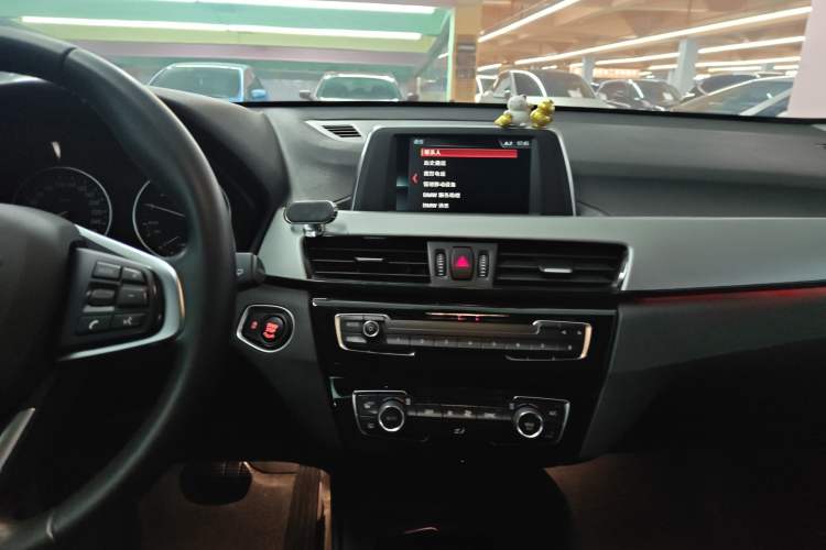 Used BMW X1 2018 sDrive20Li Leading Model Audio And AC Panel