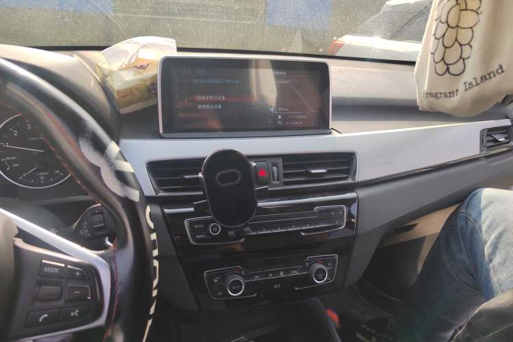 Used BMW X1 2018 sDrive18Li Fashion Model Audio And AC Panel