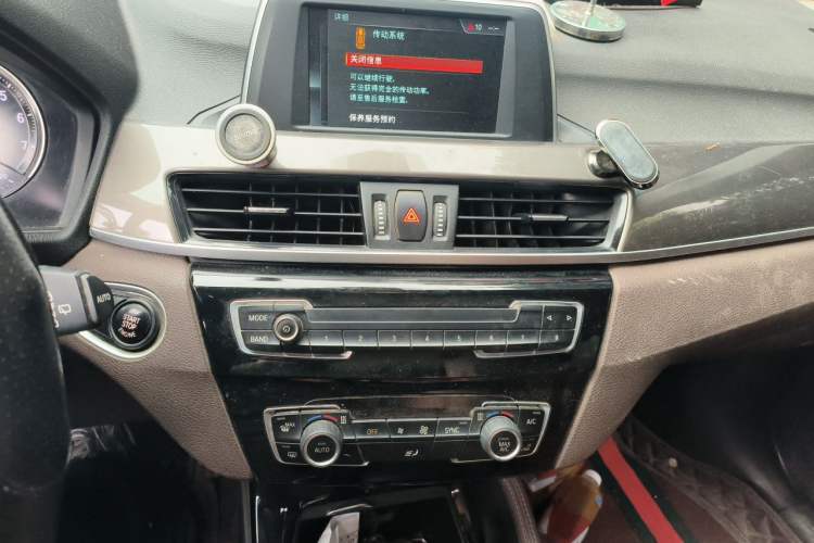 Used BMW X1 2018 sDrive18Li Luxury Model Audio And AC Panel