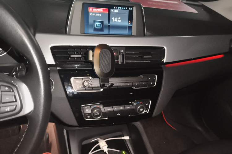 Used BMW X1 2018 sDrive20Li Leading Model Audio And AC Panel