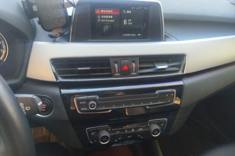 Used BMW X1 2018 sDrive20Li Leading Model Audio And AC Panel