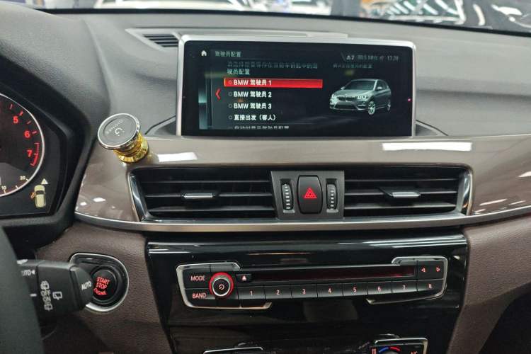 Used BMW X1 2018 xDrive20Li Luxury Model Audio And AC Panel