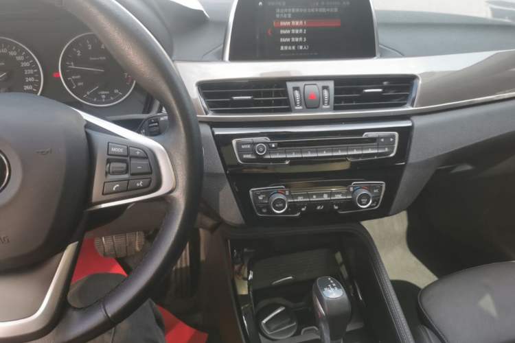 Used BMW X1 2018 xDrive20Li Luxury Edition Audio And AC Panel