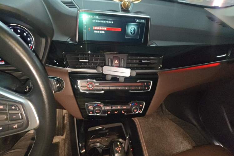 Used BMW X1 2018 xDrive20Li Luxury Model Audio And AC Panel
