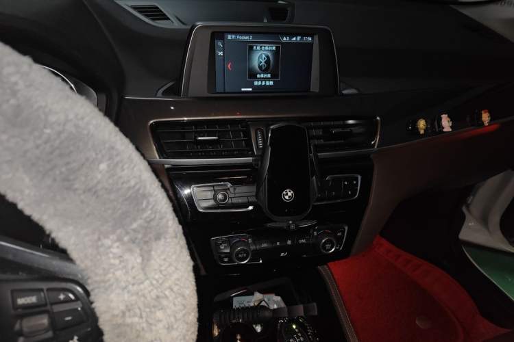 Used BMW X1 2018 sDrive18Li Luxury Model Audio And AC Panel