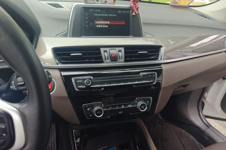 Used BMW X1 2018 sDrive18Li Luxury Model Audio And AC Panel